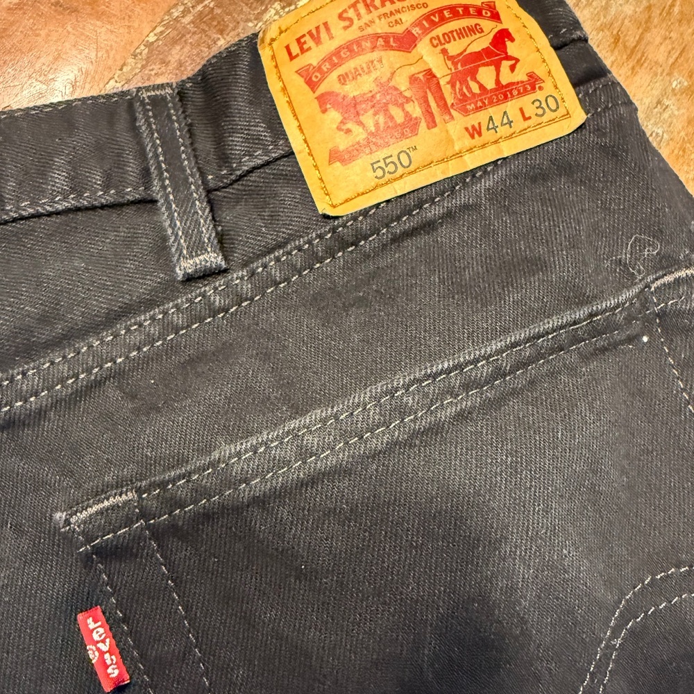 Levi’s 550 Relaxed Fit Jeans Men’s 44x30 Black Denim Tapered Leg